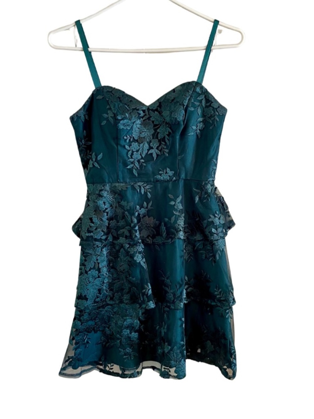 BCX Sweetheart Fit and Flare Tiered Lace Juniors Dress, Size 1